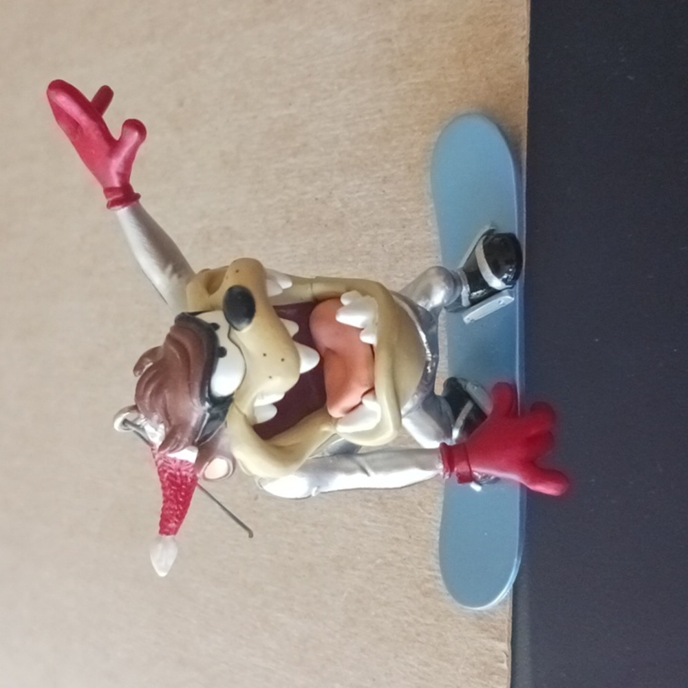 Looney Tunes Hallmark Taz Ornament Make Way Tazmanian Devil Skateboard 2005
